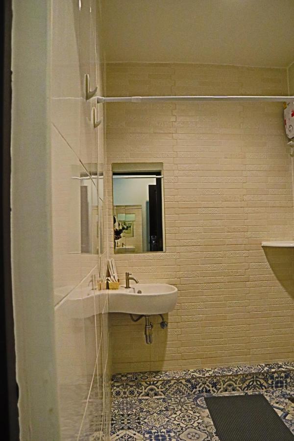 Baan Wangderm Hotel 방콕 외부 사진