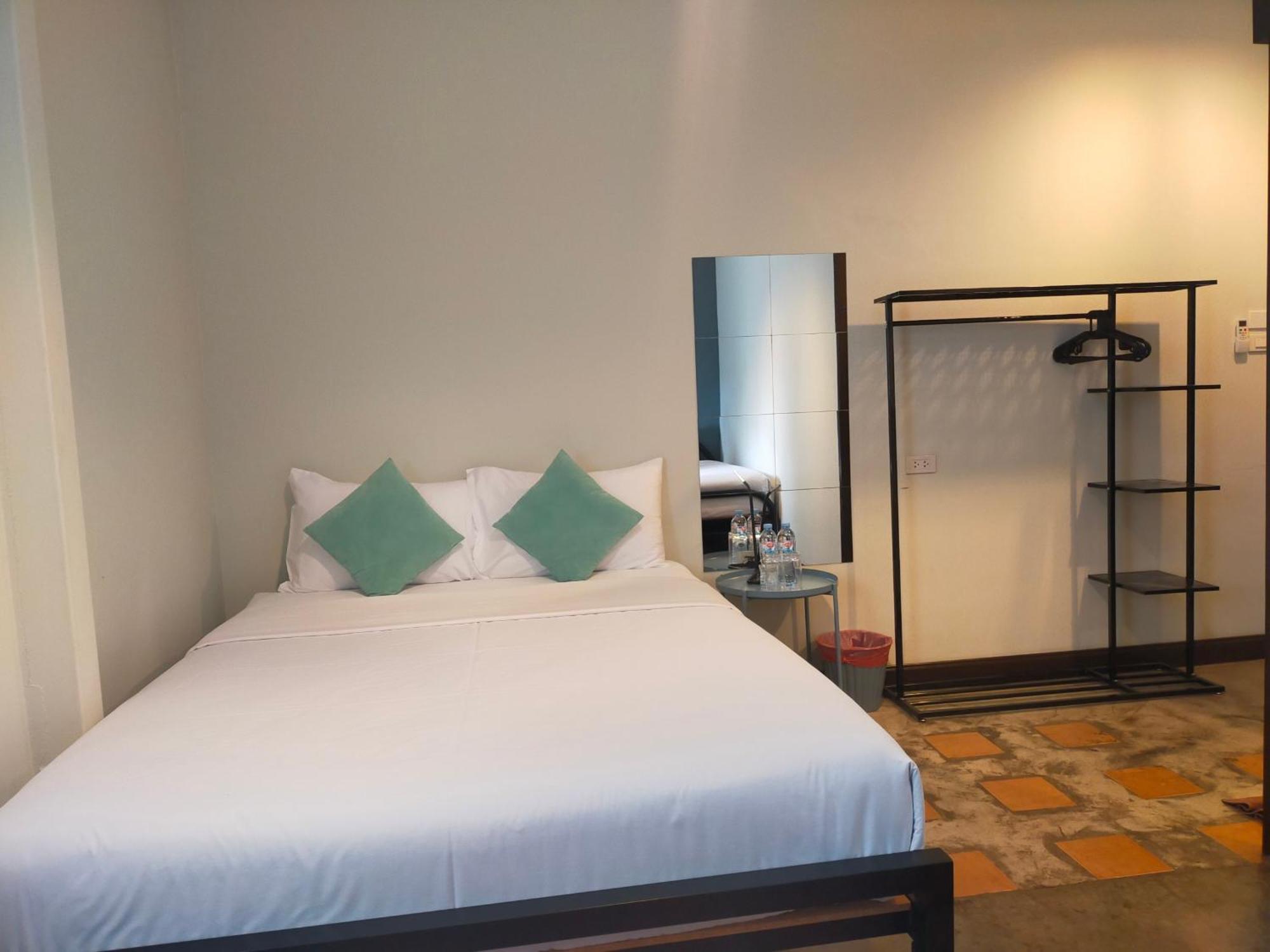 Baan Wangderm Hotel 방콕 외부 사진