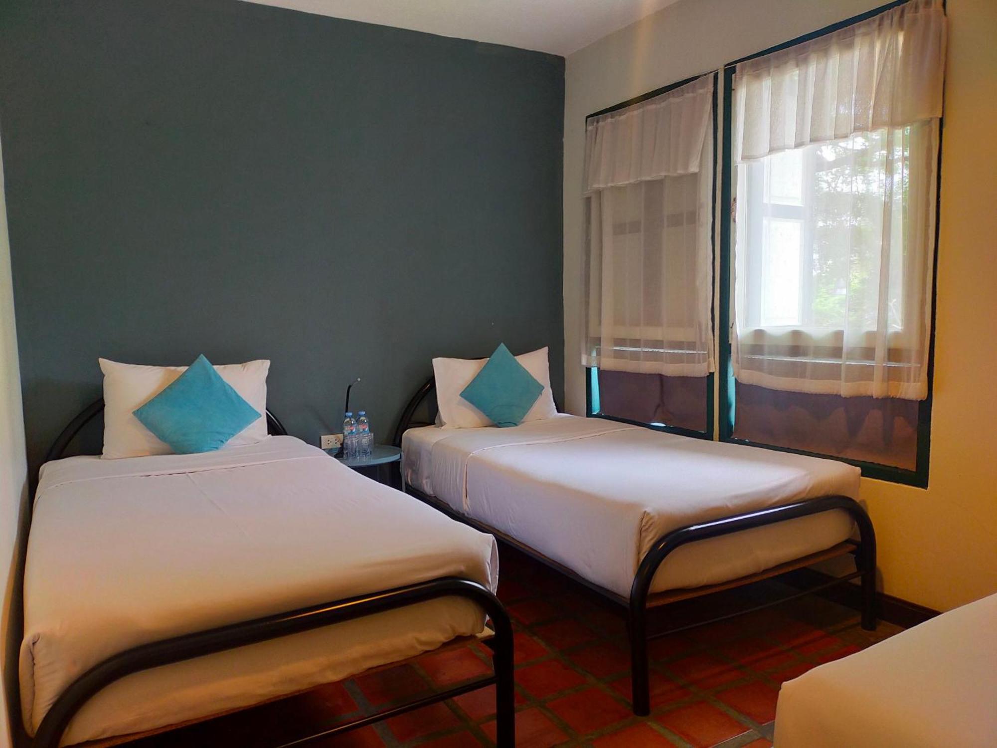 Baan Wangderm Hotel 방콕 외부 사진