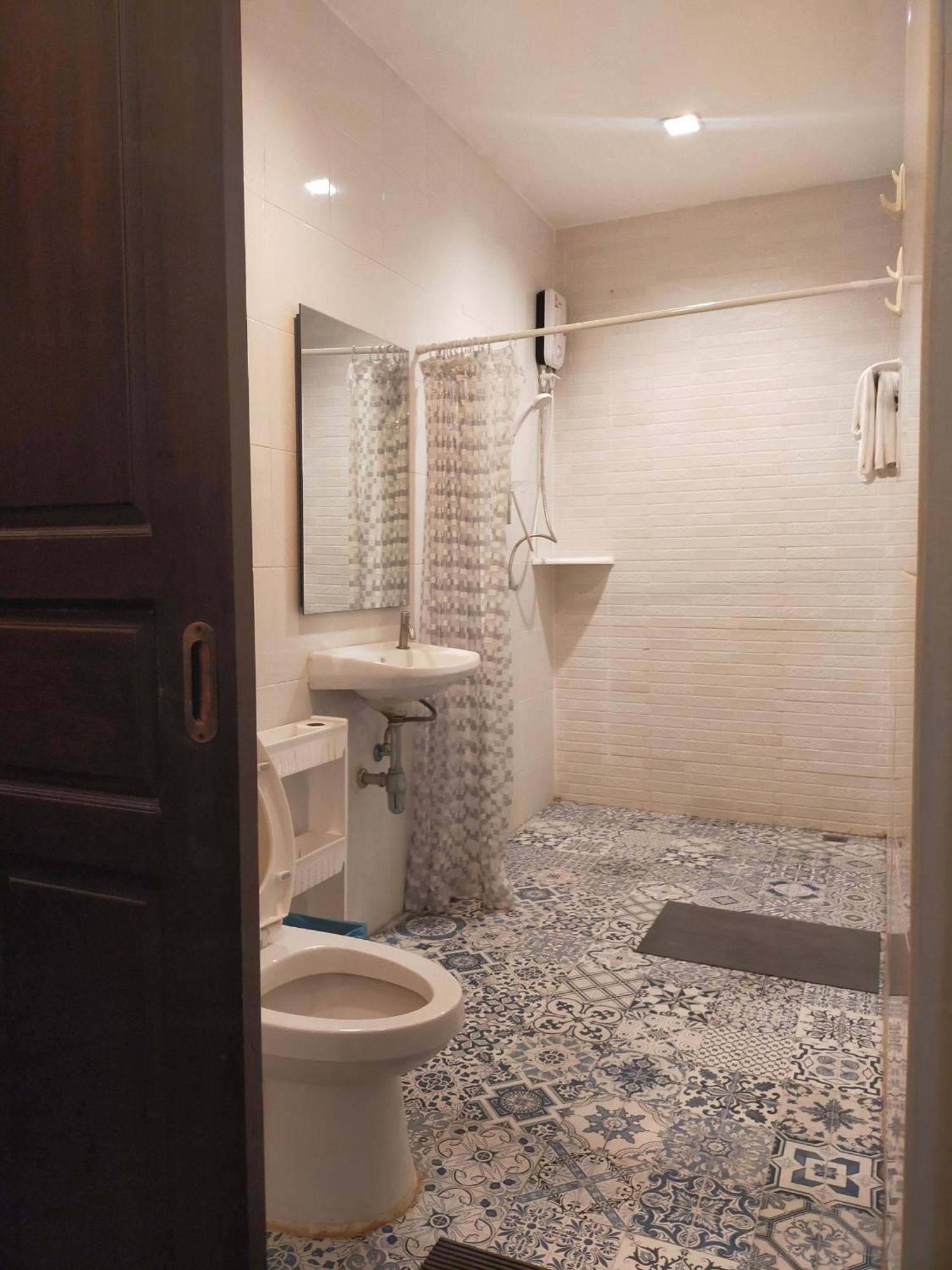 Baan Wangderm Hotel 방콕 외부 사진